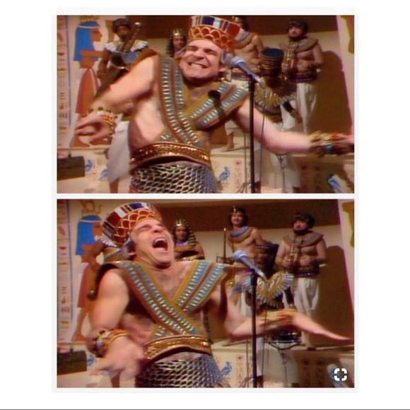 King Tut (King Tut)
Now when he was a young man, - Picture 1 of 8